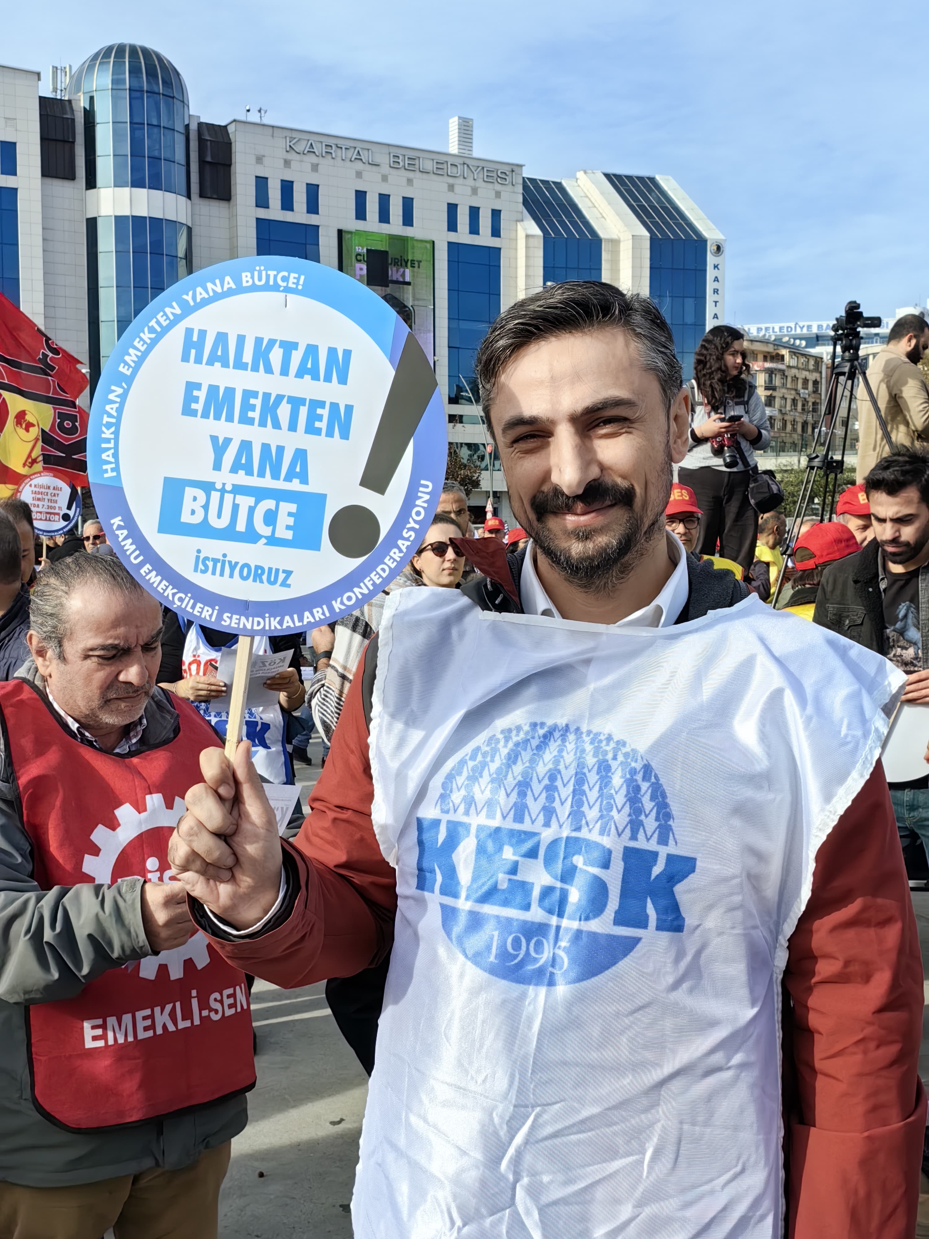 WhatsApp Image 2023-12-06 at 10.32.23 (2)