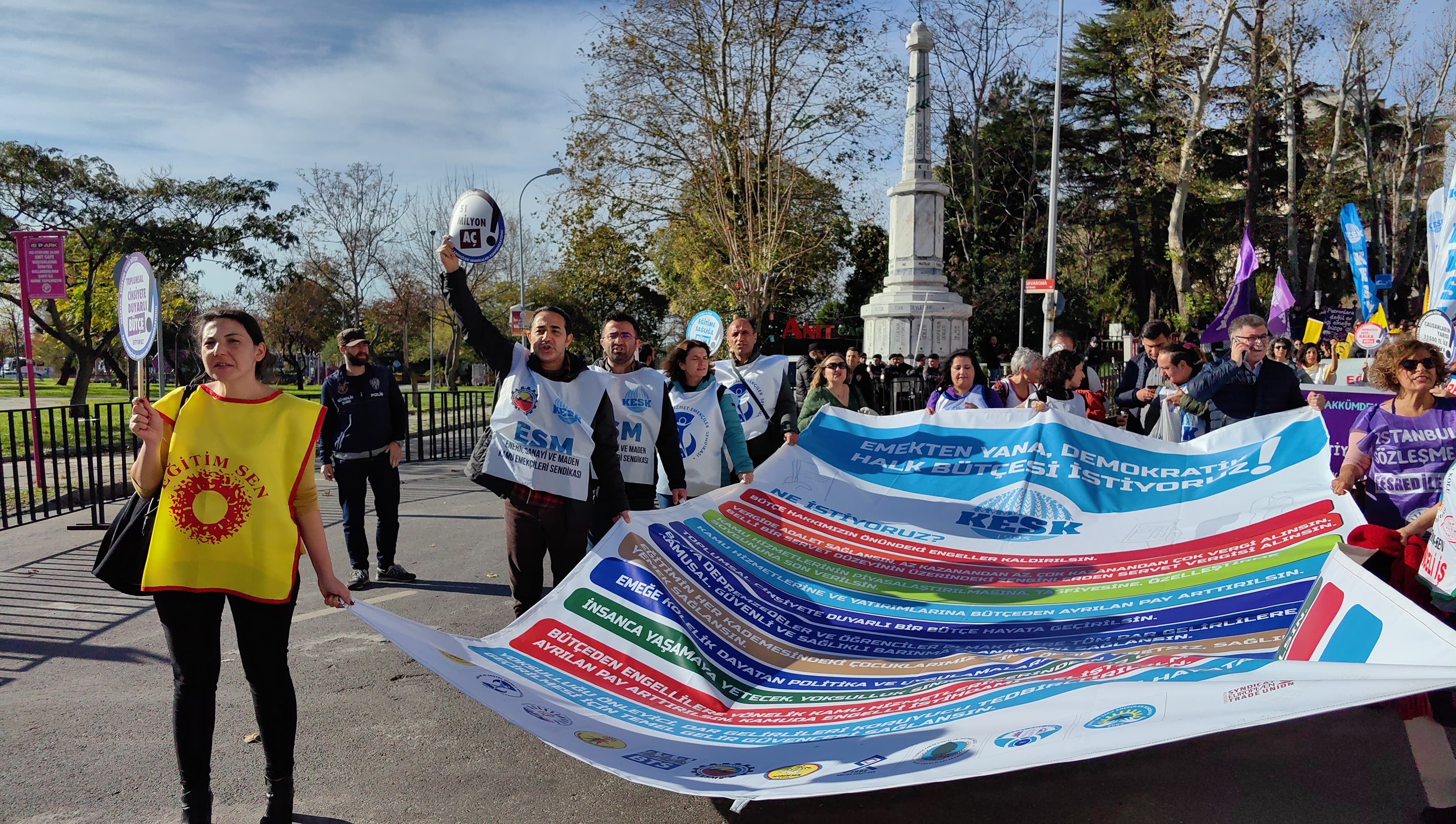 WhatsApp Image 2023-12-06 at 10.32.32 (2)